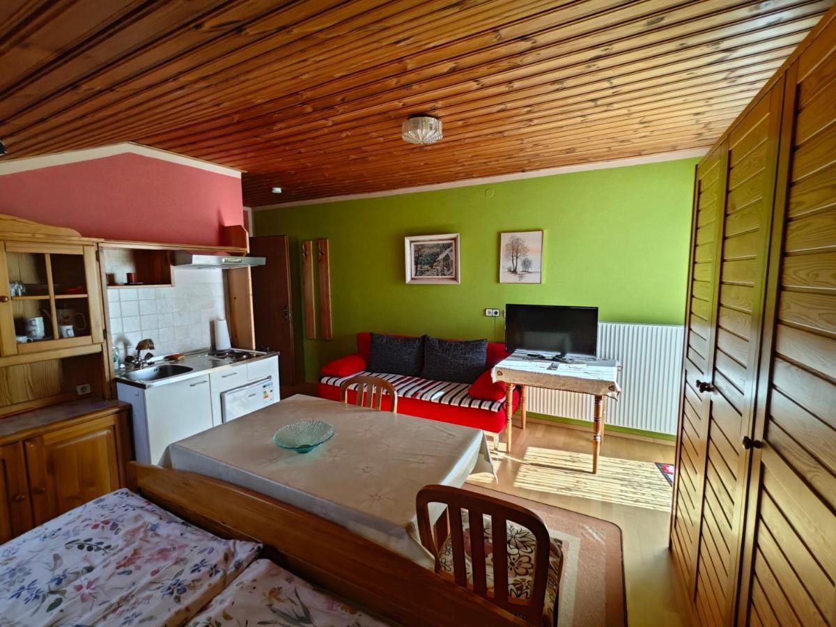 Christis Apartments Eberndorf Esterno foto
