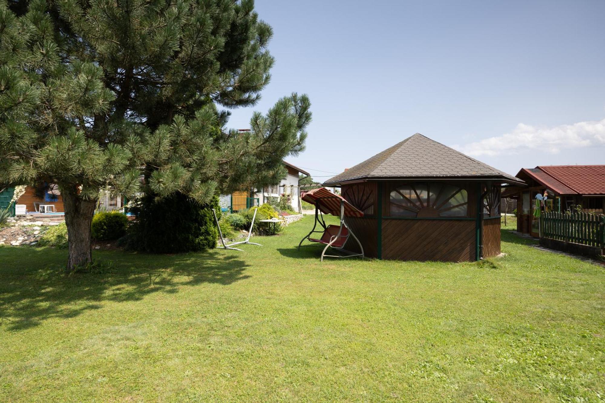 Christis Apartments Eberndorf Esterno foto