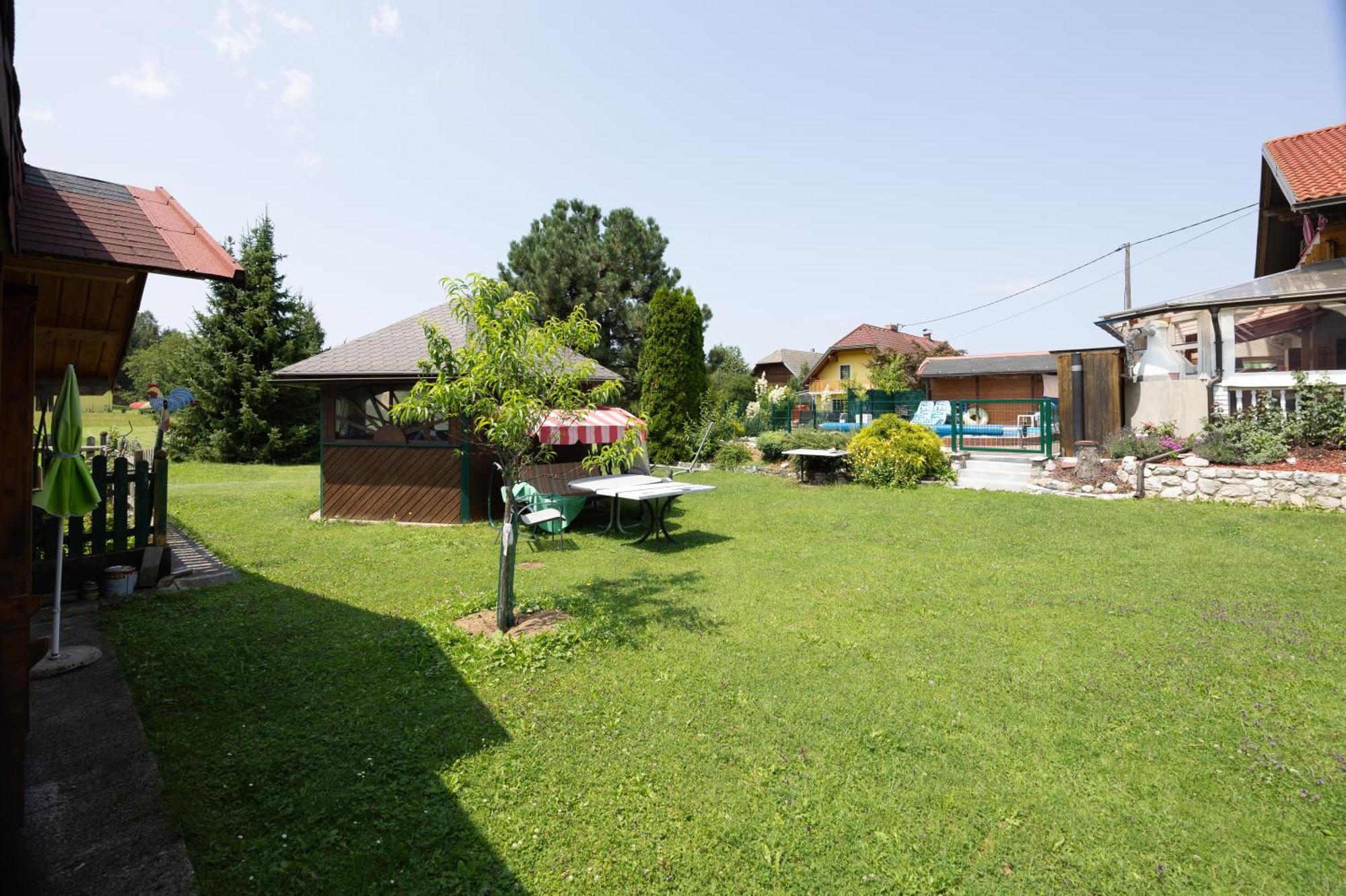 Christis Apartments Eberndorf Esterno foto